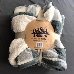 Gray Plaid Sherpa Throw Blanket